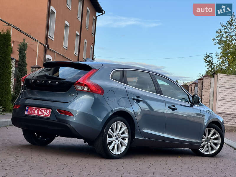 Хэтчбек Volvo V40 2013 в Стрые