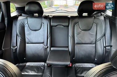 Хэтчбек Volvo V40 2013 в 