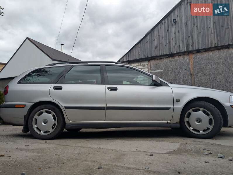 Універсал Volvo V40 2002 в Житомирі фото 5 Універсал Volvo V40 2002 в Житомирі