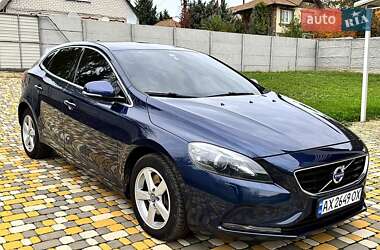 Хэтчбек Volvo V40 2013 в Мерефа