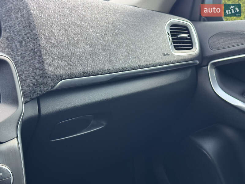 Хетчбек Volvo V40 2013 в Стрию