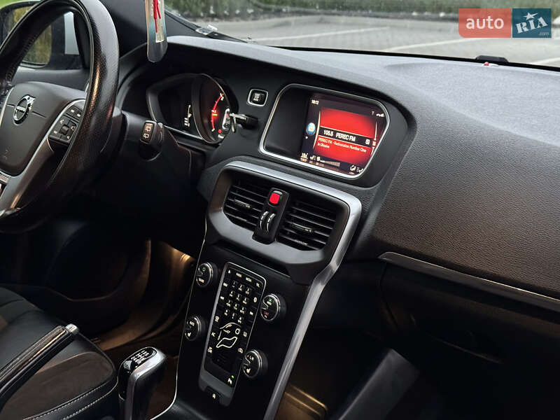 Хетчбек Volvo V40 2017 в Ірпені фото 49 Хетчбек Volvo V40 2017 в Ірпені