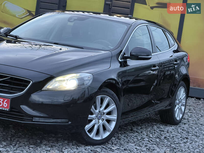 Хэтчбек Volvo V40 2013 в Стрые фото 14 Хэтчбек Volvo V40 2013 в Стрые