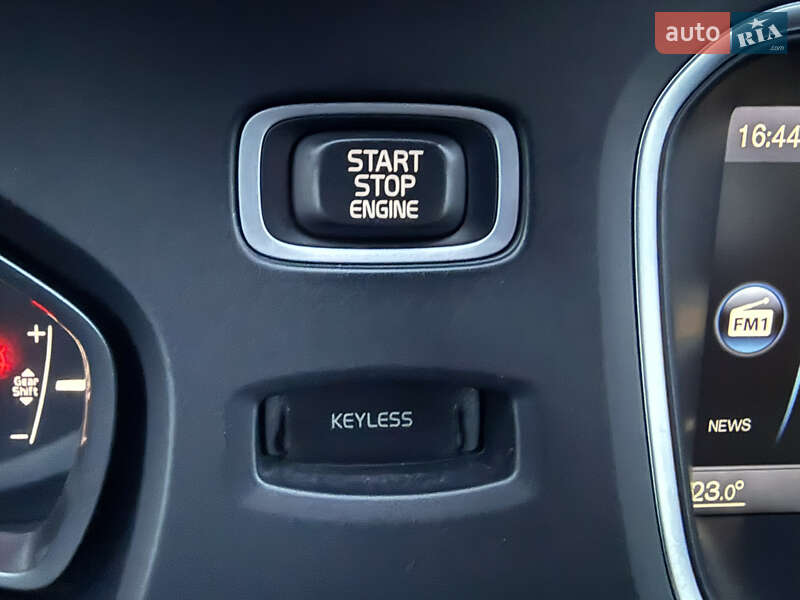 Хэтчбек Volvo V40 2013 в Стрые фото 52 Хэтчбек Volvo V40 2013 в Стрые