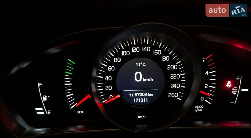 Хэтчбек Volvo V40 2015 в Кропивницком фото 10 Хэтчбек Volvo V40 2015 в Кропивницком