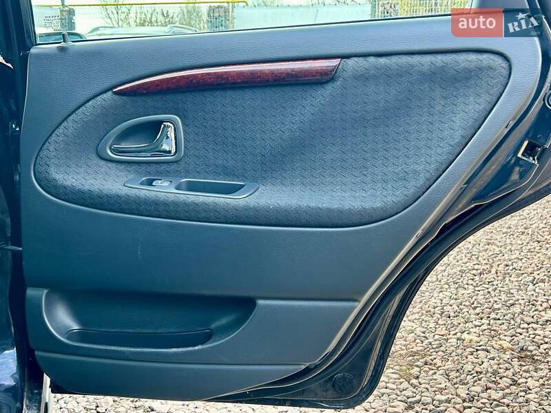 Універсал Volvo V40 2003 в Одесі