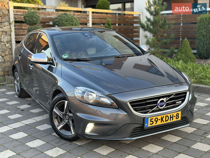 Хетчбек Volvo V40 2014 в Стрию