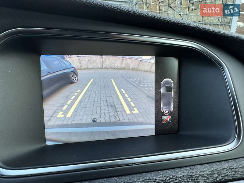 Хетчбек Volvo V40 2014 в Стрию