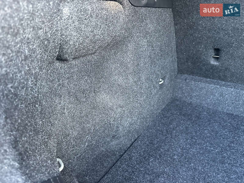 Хетчбек Volvo V40 2014 в Стрию