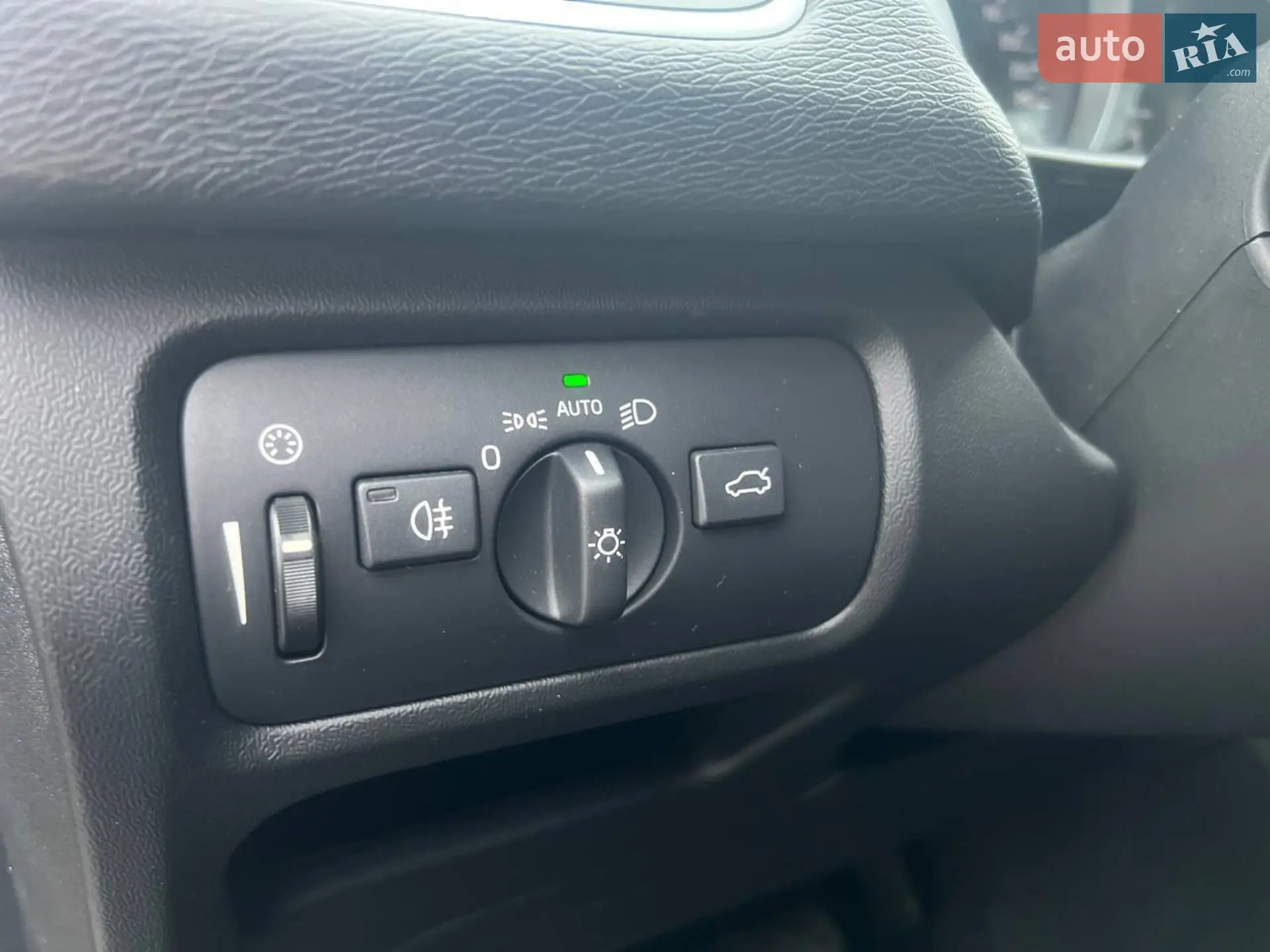 2018 Volvo V40 - мініатюра 22