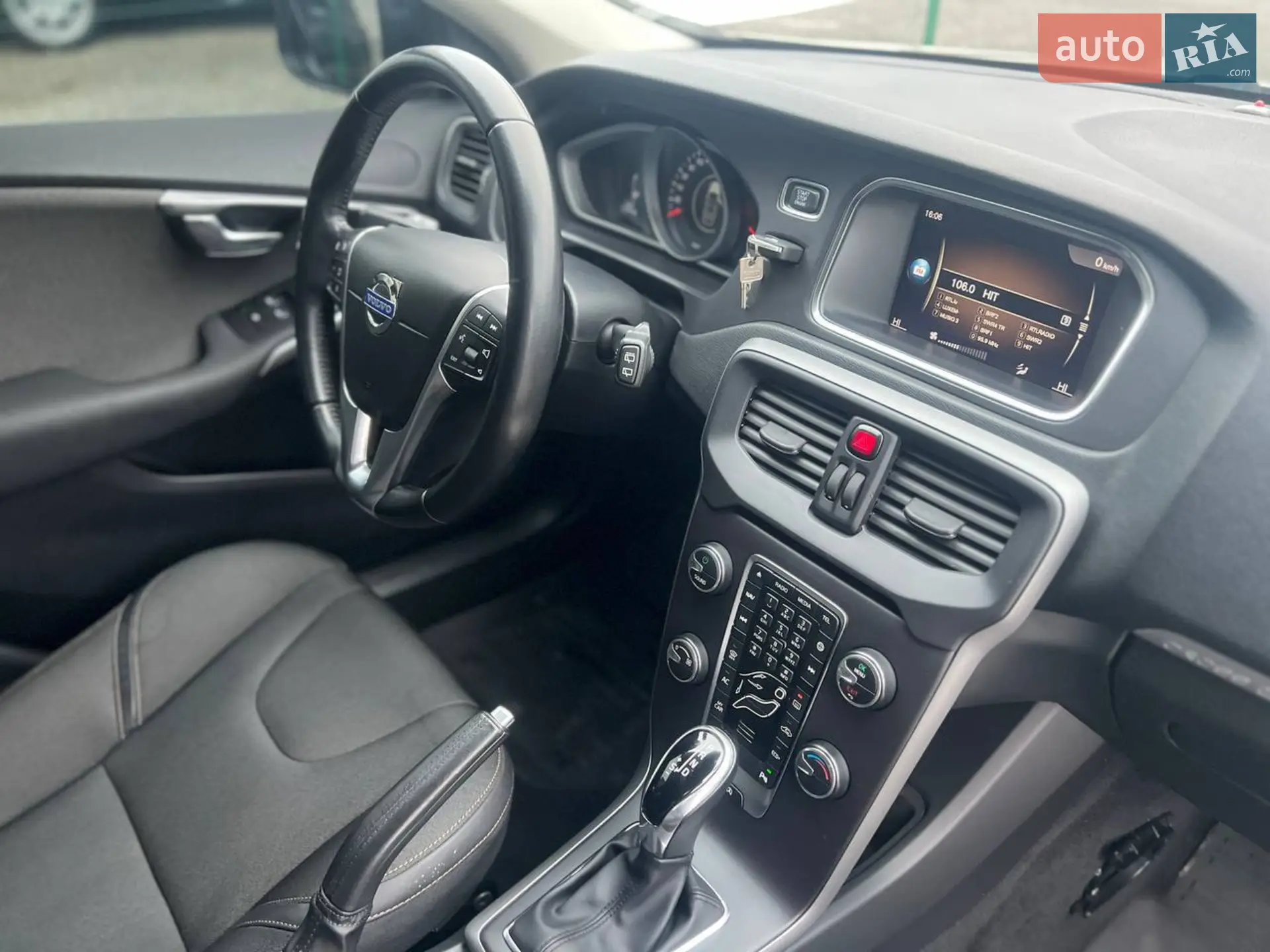 2018 Volvo V40 - мініатюра 37