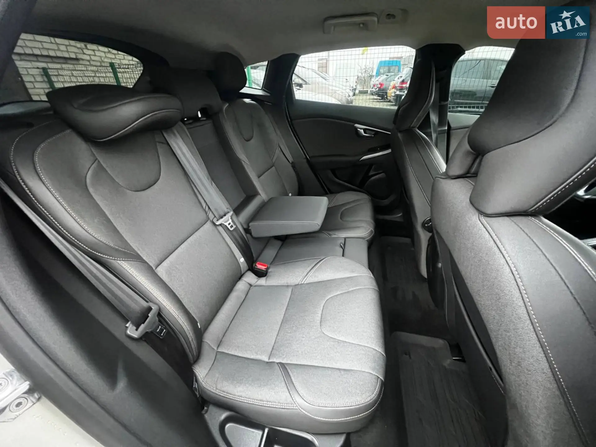 2018 Volvo V40 - мініатюра 41