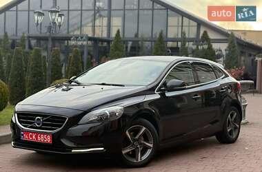 Хетчбек Volvo V40 2013 в Стрию