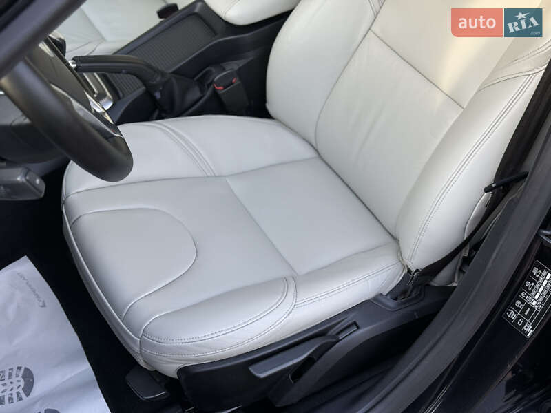 Хетчбек Volvo V40 2013 в Стрию