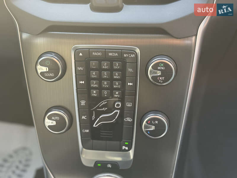 Хетчбек Volvo V40 2013 в Стрию