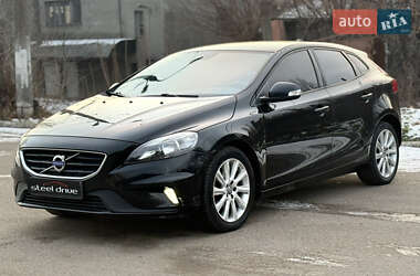 Хэтчбек Volvo V40 2013 в Николаеве