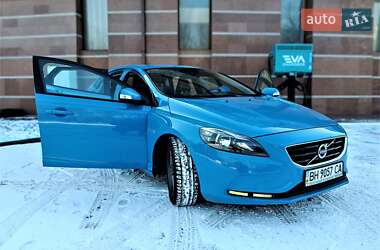 Хэтчбек Volvo V40 2013 в Одессе