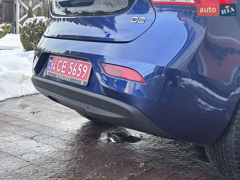 Хетчбек Volvo V40 2015 в Стрию