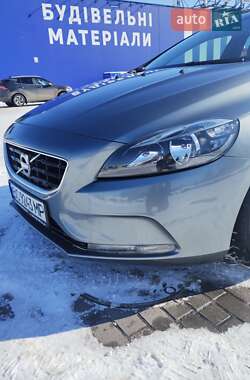 Хэтчбек Volvo V40 2015 в Шептицькому