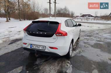Хетчбек Volvo V40 2014 в Володимирі