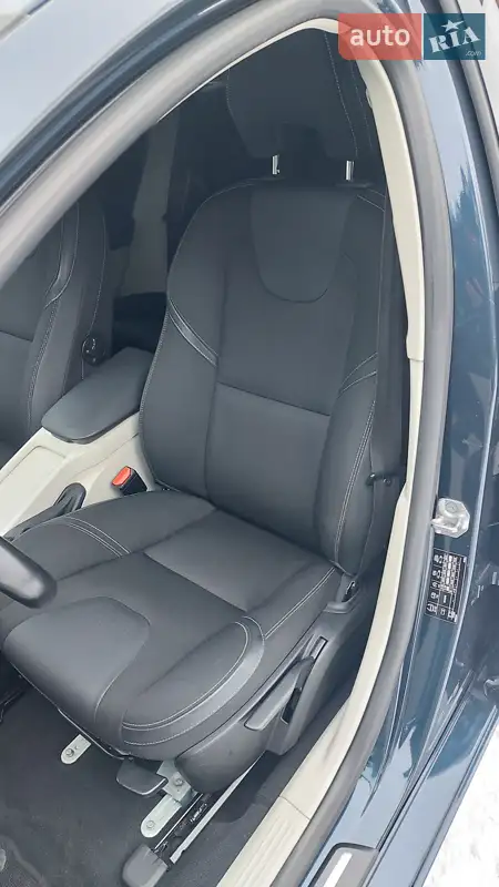Volvo V40 2014 VIN YV1MVA851F2178835 фото оголошення 17 з 64