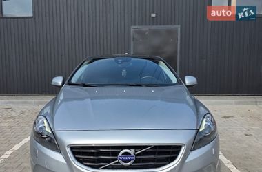 Хэтчбек Volvo V40 2016 в Виннице