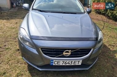 Хетчбек Volvo V40 2015 в Заболотові