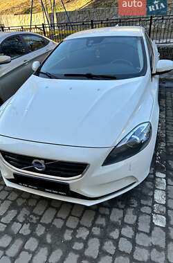 Хэтчбек Volvo V40 2013 в Хмельницком