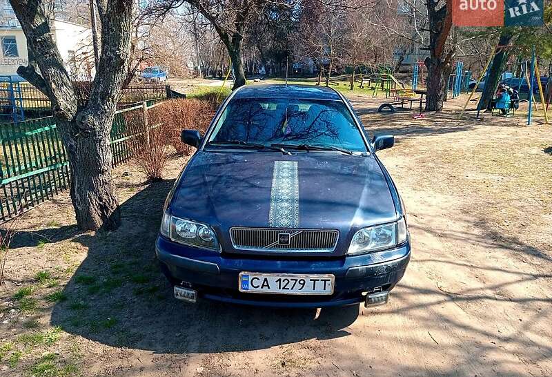 Volvo V40 2001 Volvo V40 2001