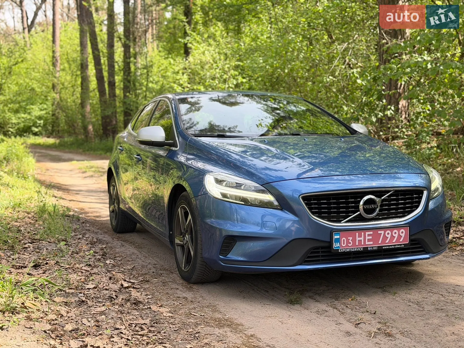 2017 Volvo V40 - мініатюра 4