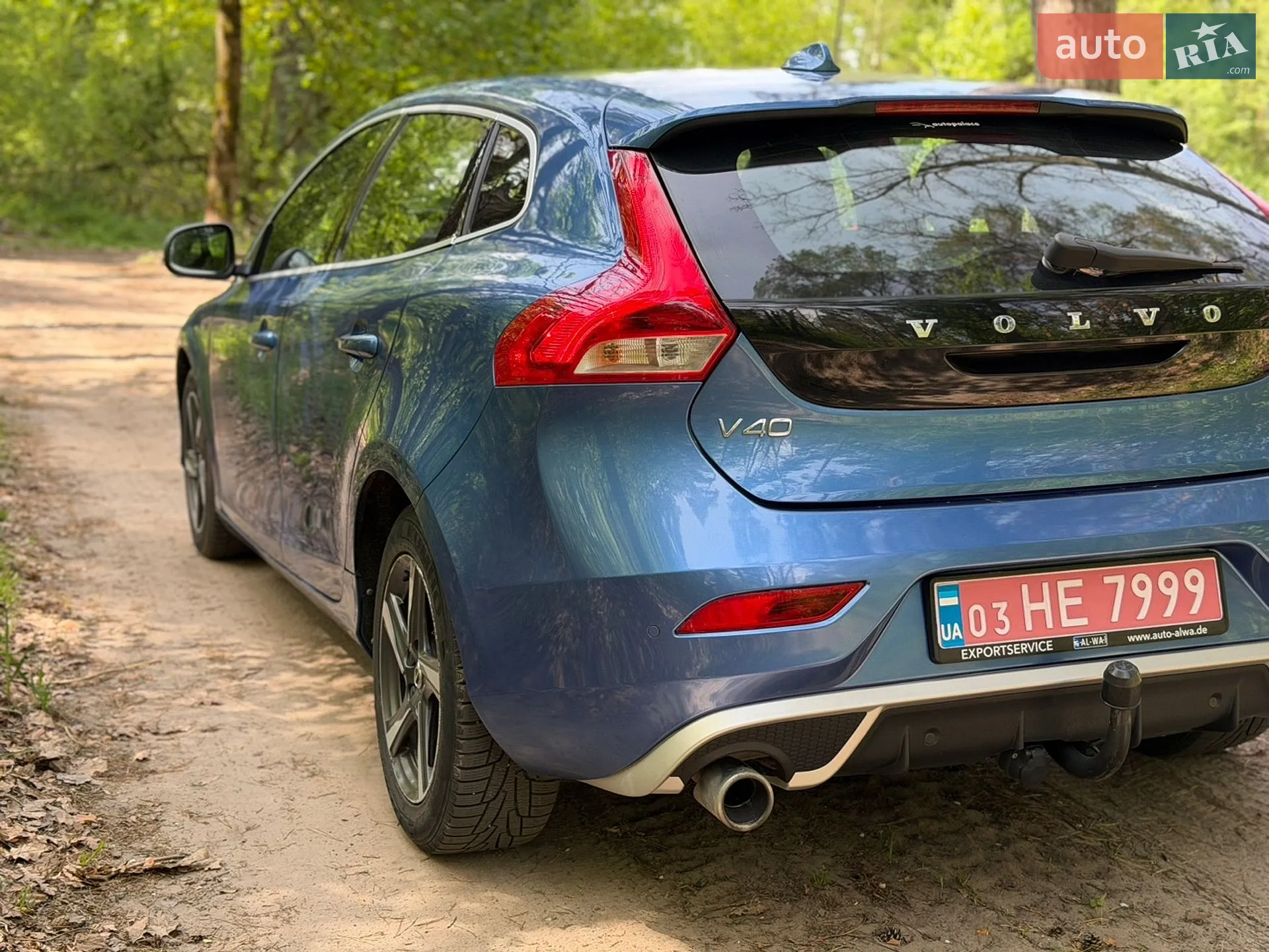 Volvo V40 2017 VIN YV1MV7981J2487329 фото оголошення 10 з 48