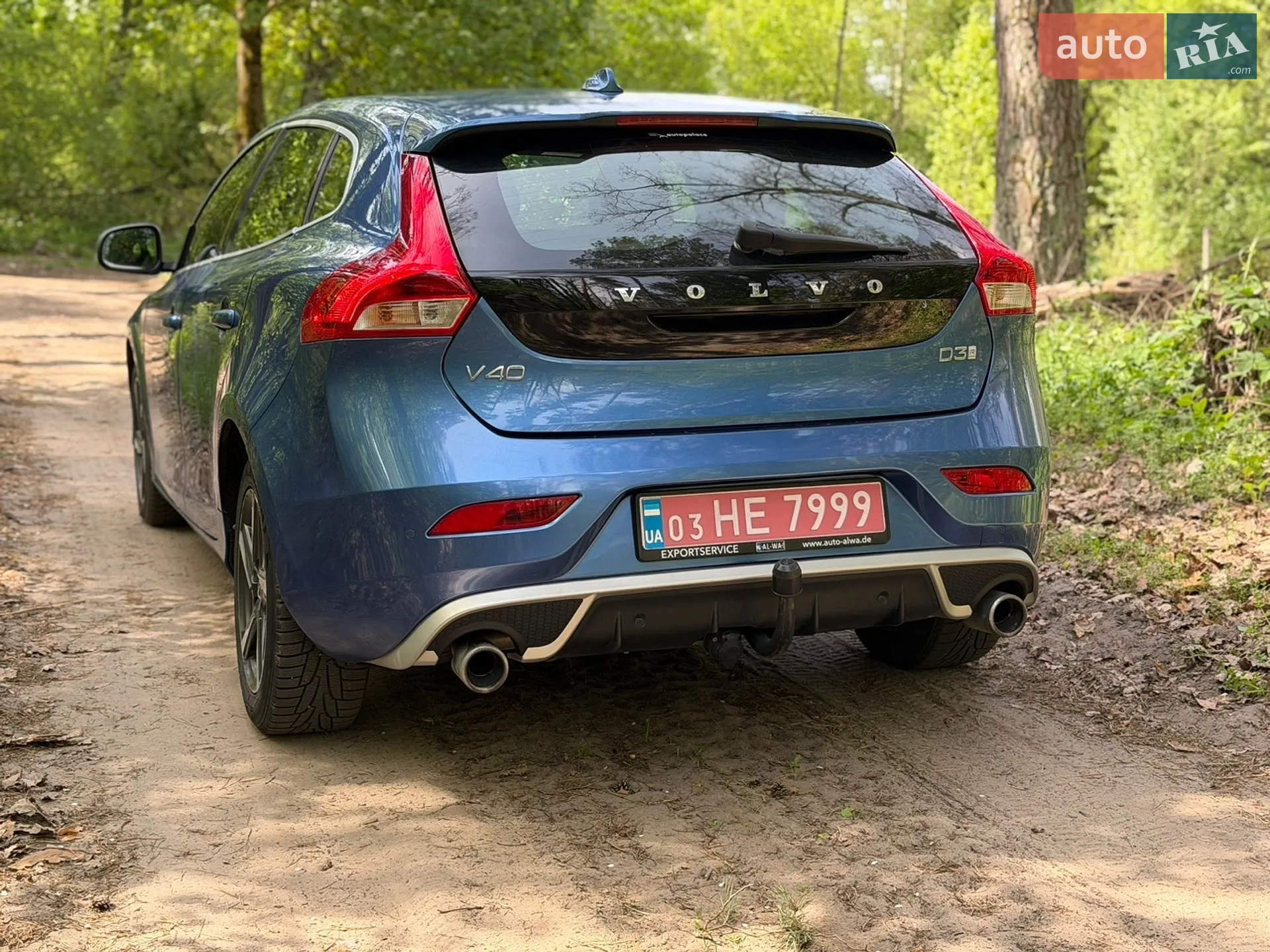 Volvo V40 2017 VIN YV1MV7981J2487329 фото оголошення 12 з 48
