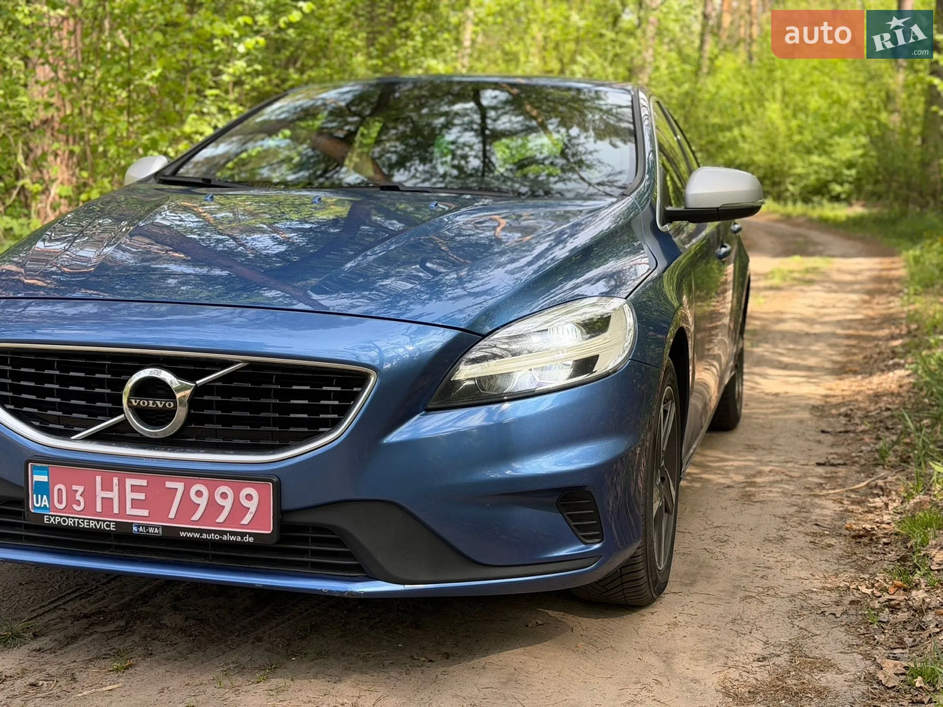 Volvo V40 2017 VIN YV1MV7981J2487329 фото оголошення 15 з 48