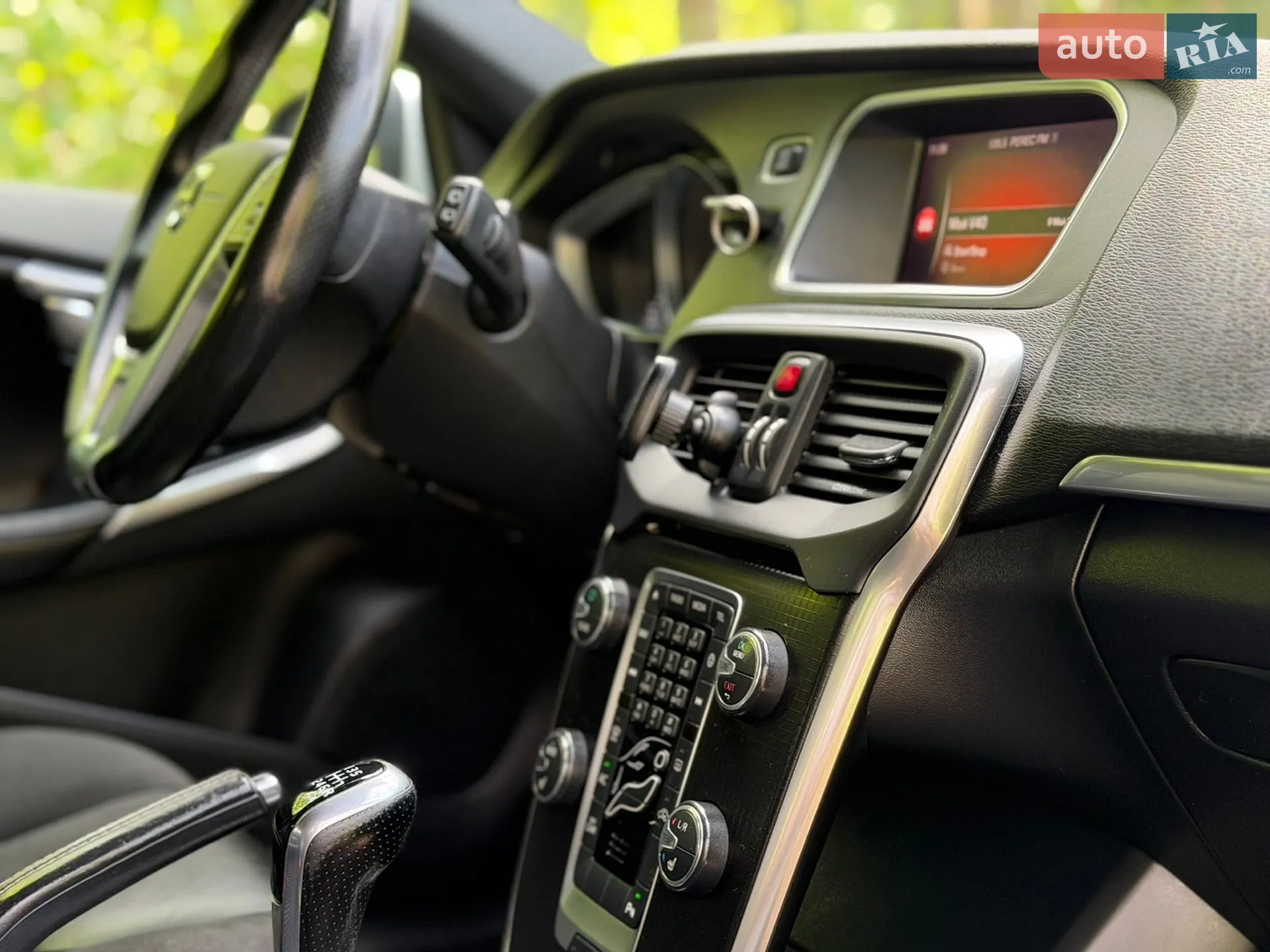 2017 Volvo V40 - мініатюра 21