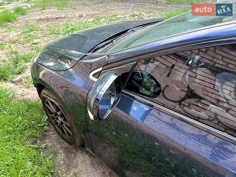Хэтчбек Volvo V40 2014 в Киеве