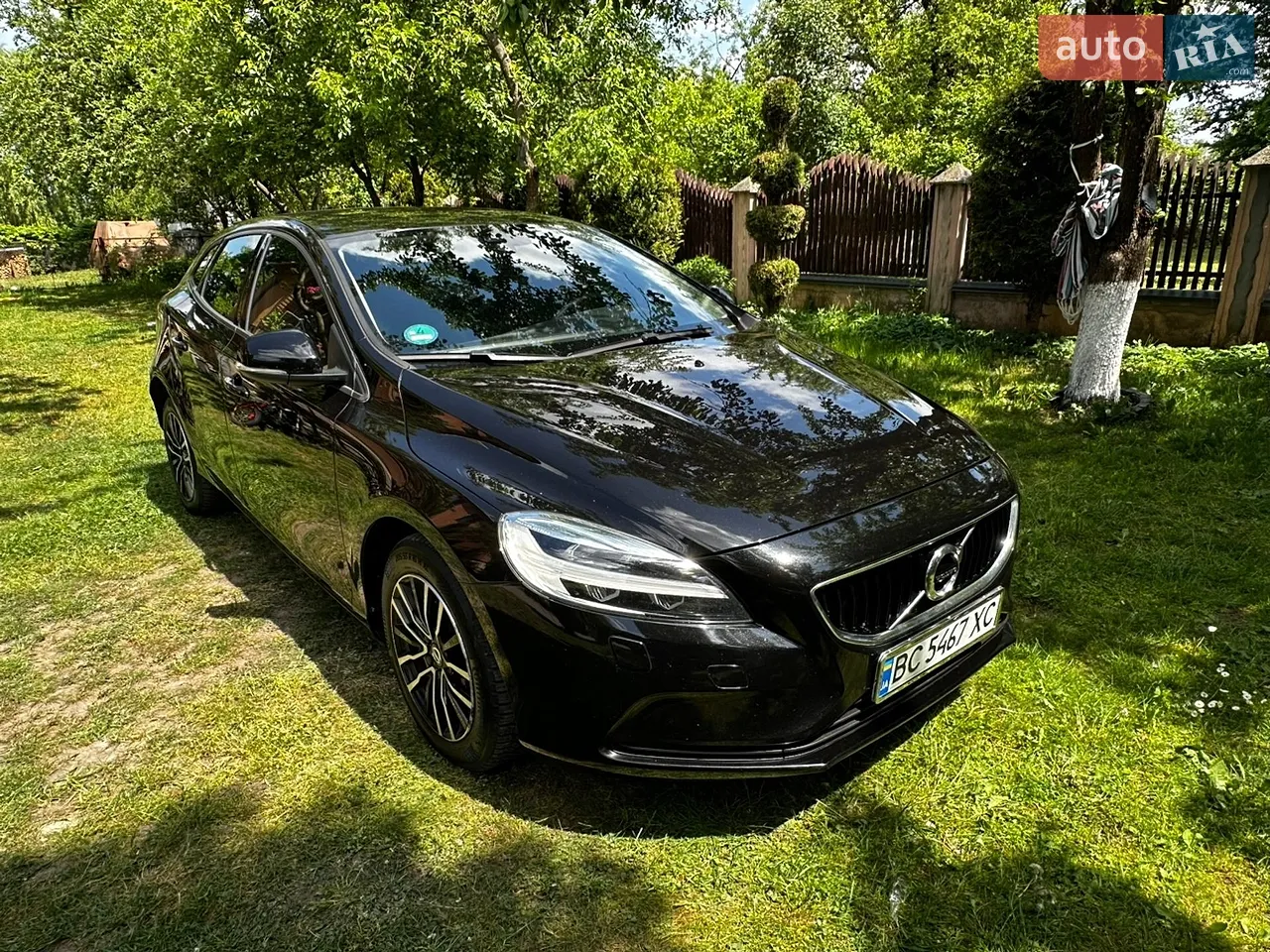 2017 Volvo V40 - мініатюра 8