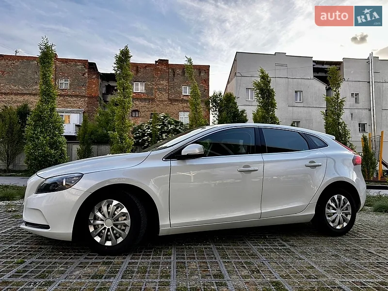Volvo V40 2013 VIN YV1MV8481E2099216 фото оголошення 12 з 83