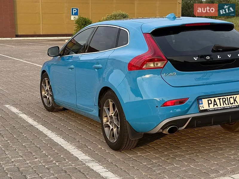 Volvo V40 2014 VIN YV1MVA851F2223008 фото оголошення 4 з 37