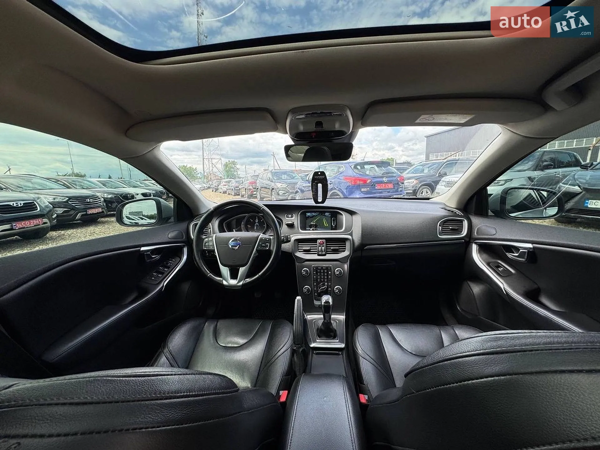 2016 Volvo V40 - мініатюра 45