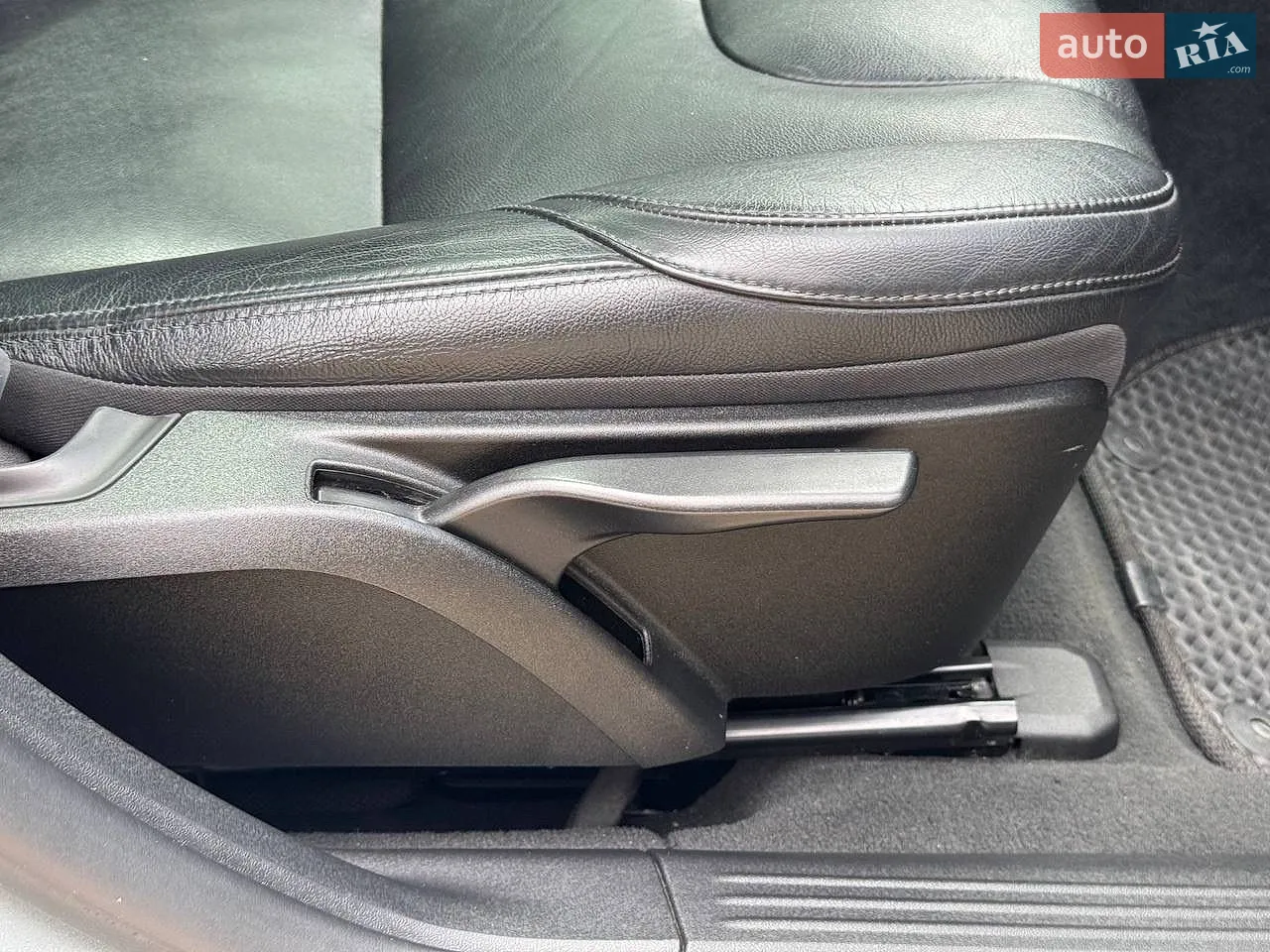 2016 Volvo V40 - мініатюра 53