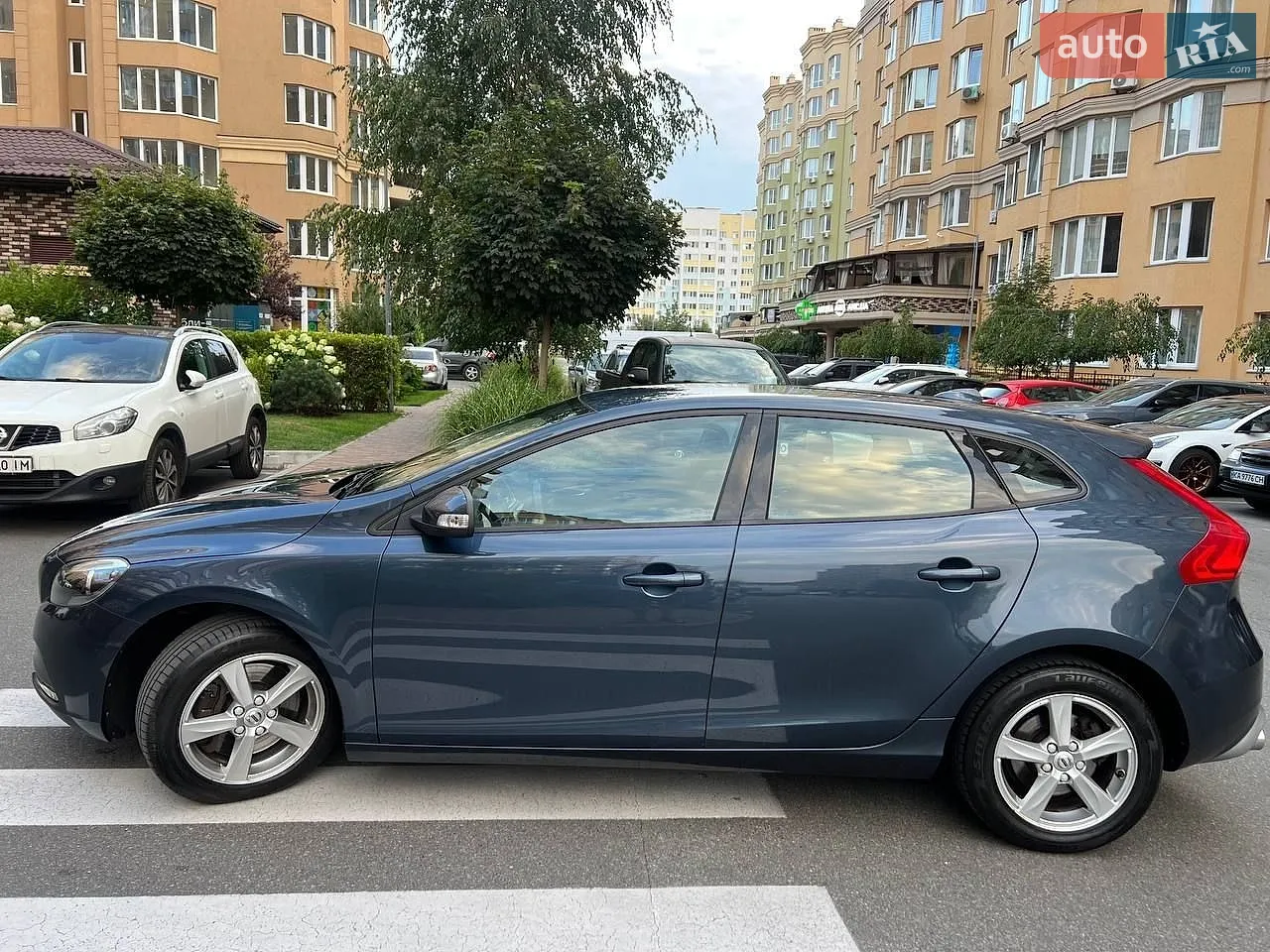 2017 Volvo V40 - мініатюра 2