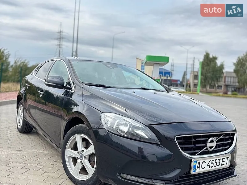 Volvo V40 2013