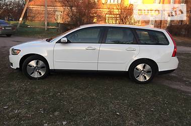 Универсал Volvo V50 2010 в Житомире