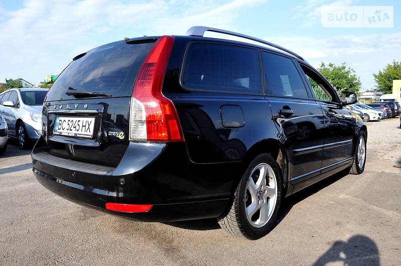 Універсал Volvo V50 2011 в Львові