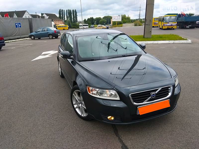 Універсал Volvo V50 2008 в Луцьку