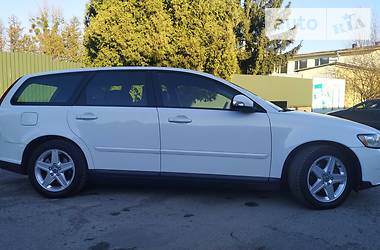 Универсал Volvo V50 2009 в Львове