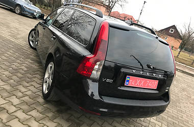 Универсал Volvo V50 2009 в Нововолынске