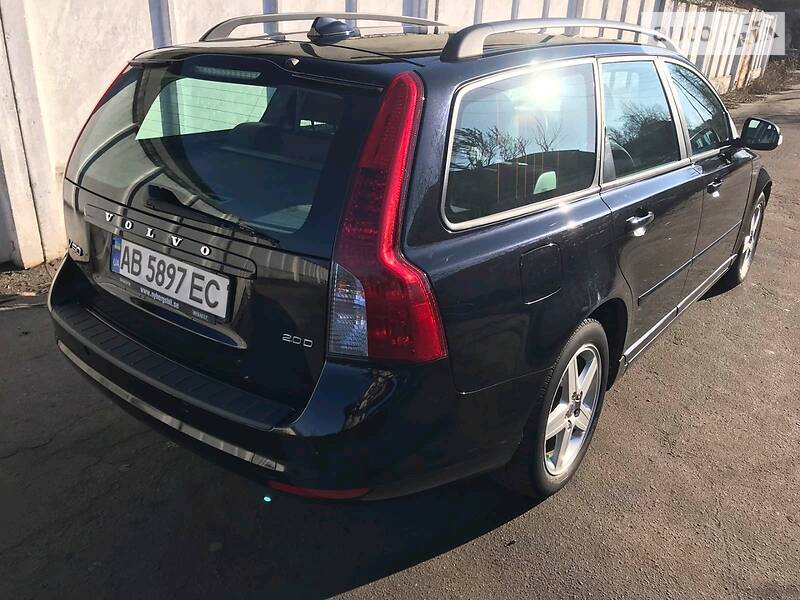 Універсал Volvo V50 2010 в Козятині