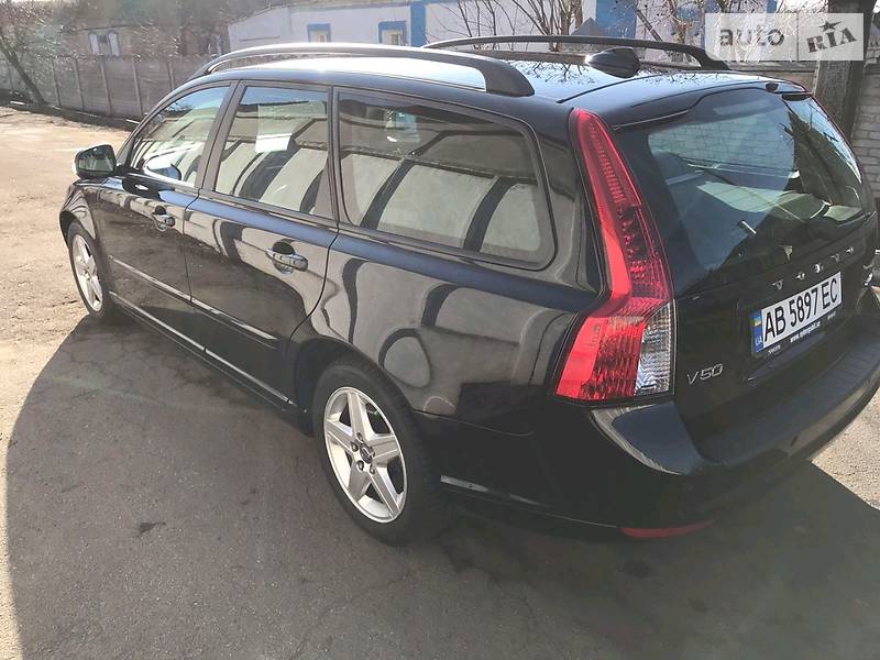 Універсал Volvo V50 2010 в Козятині