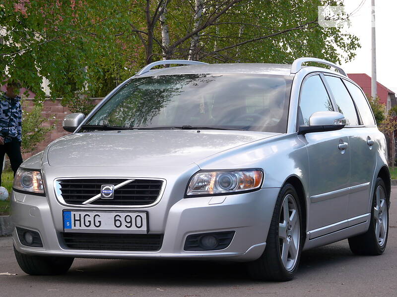 Універсал Volvo V50 2009 в Рівному